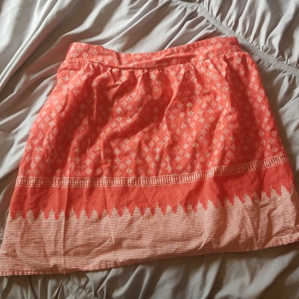 Coral mini skirt